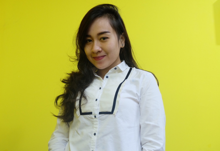 Profesiku: Spesialis Media Sosial, Alusan Meriana